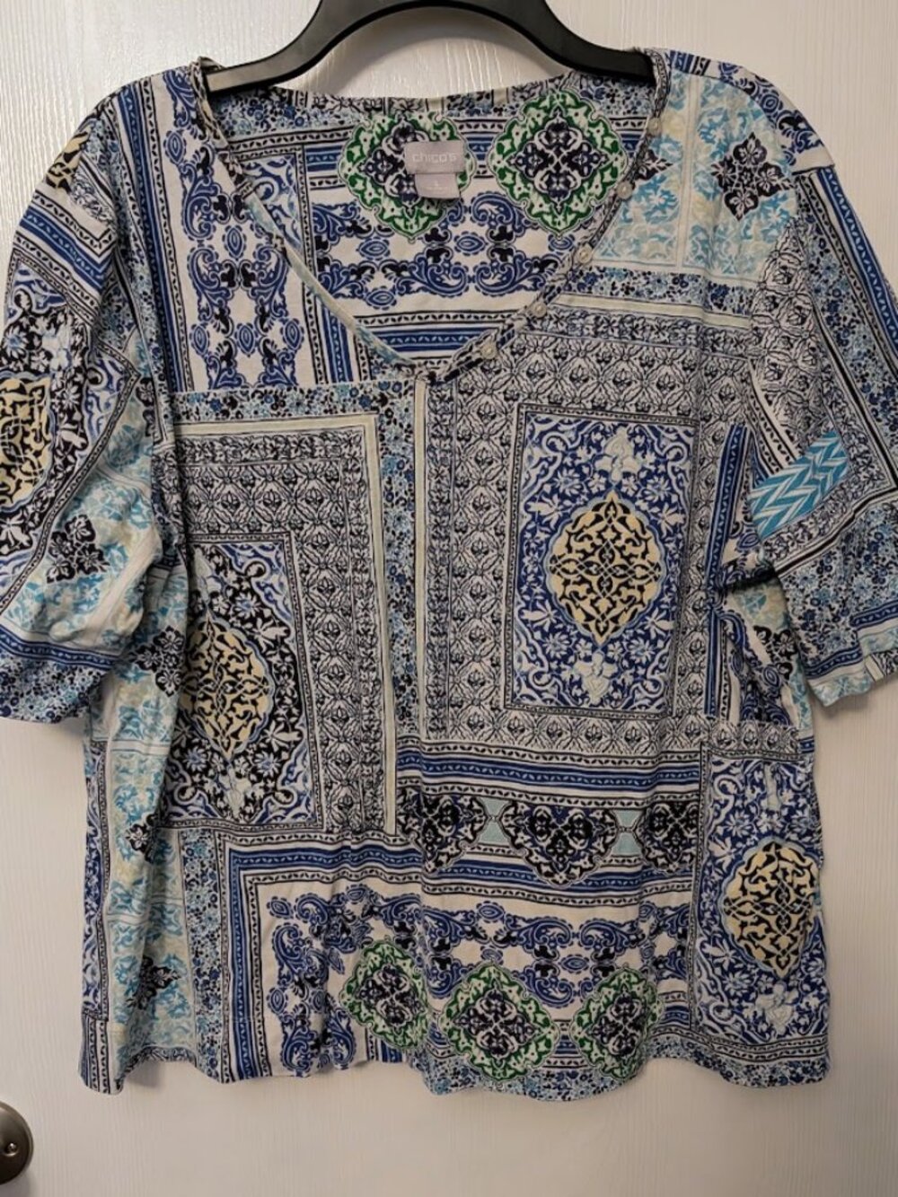 Chico's mixed pattern S/S top Size 3/XL